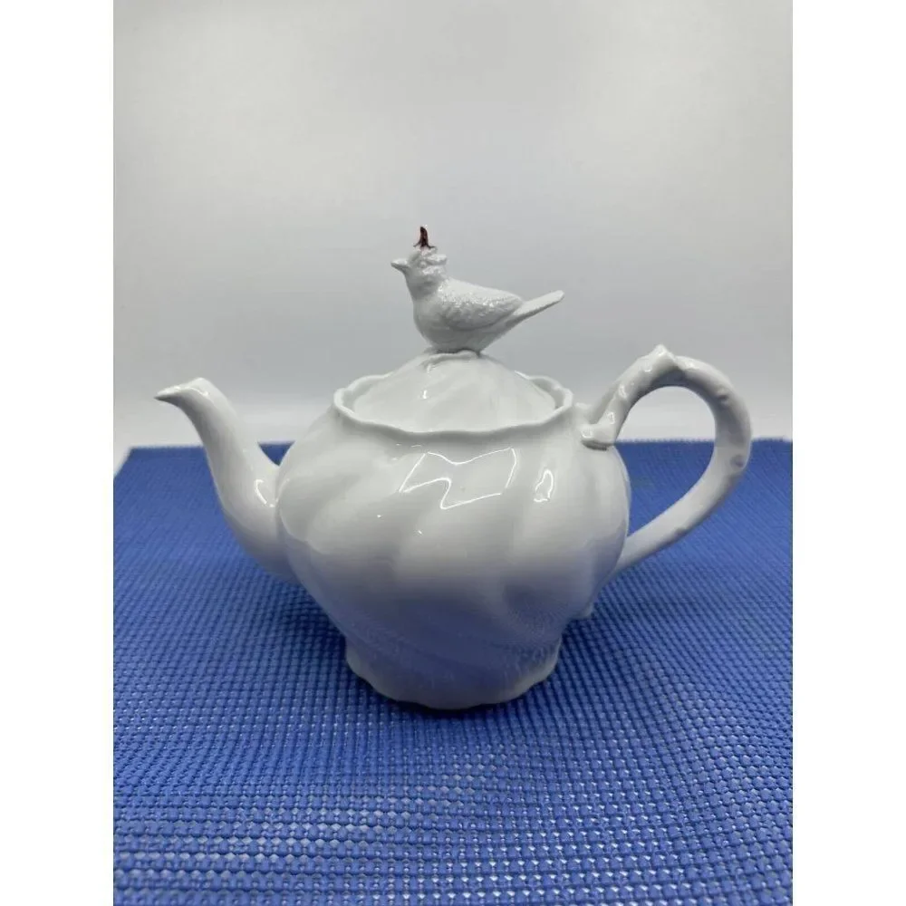 Unbranded Teapot Home Small White Excellent Bird Finial‎ Swirl Design